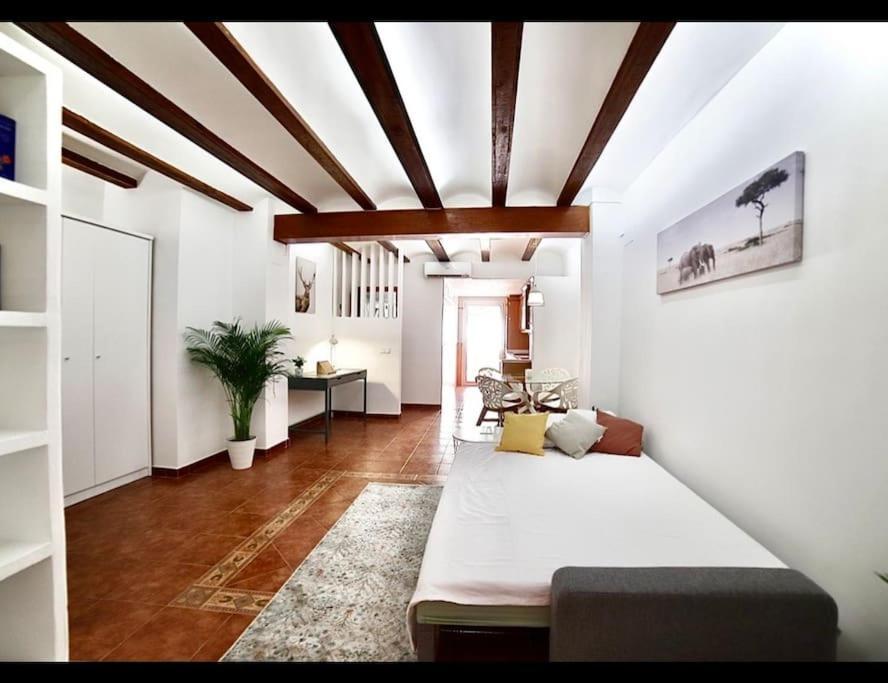 Lux Living - Valencia Center Apartment Exterior photo
