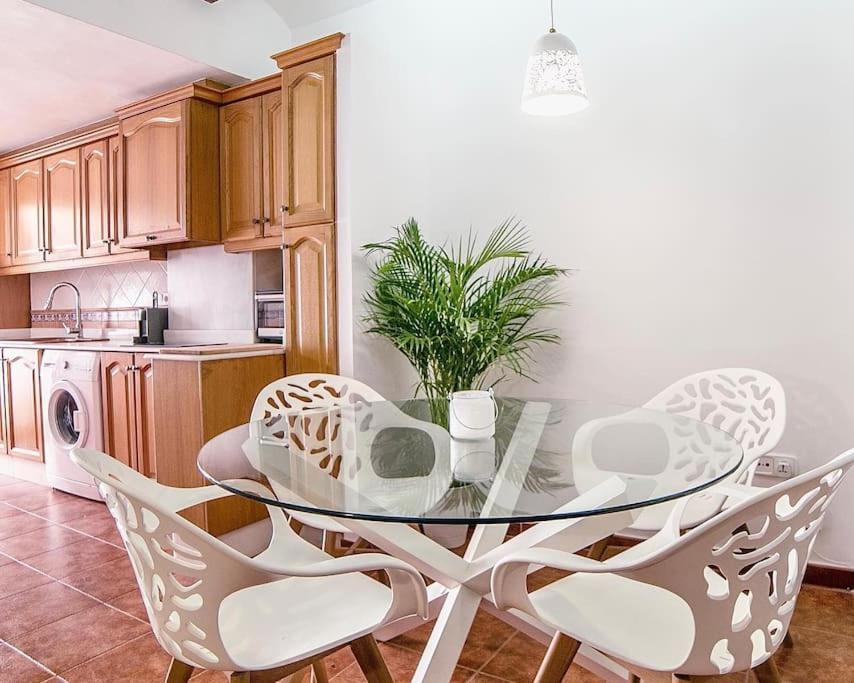 Lux Living - Valencia Center Apartment Exterior photo